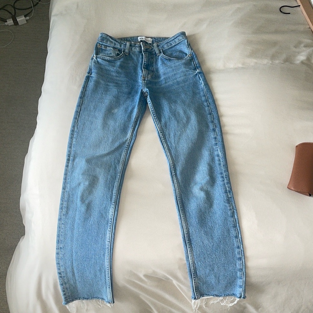 Zara straight leg light wash blue jeans